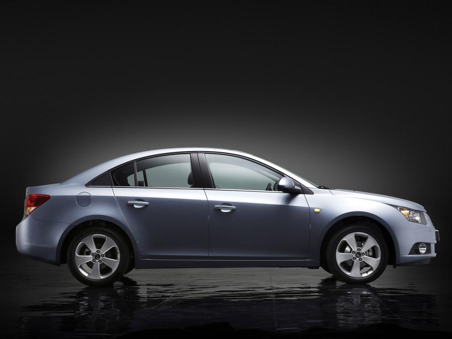  Daewoo Lacetti Premiere 2009 года  (фото 11 из 16)